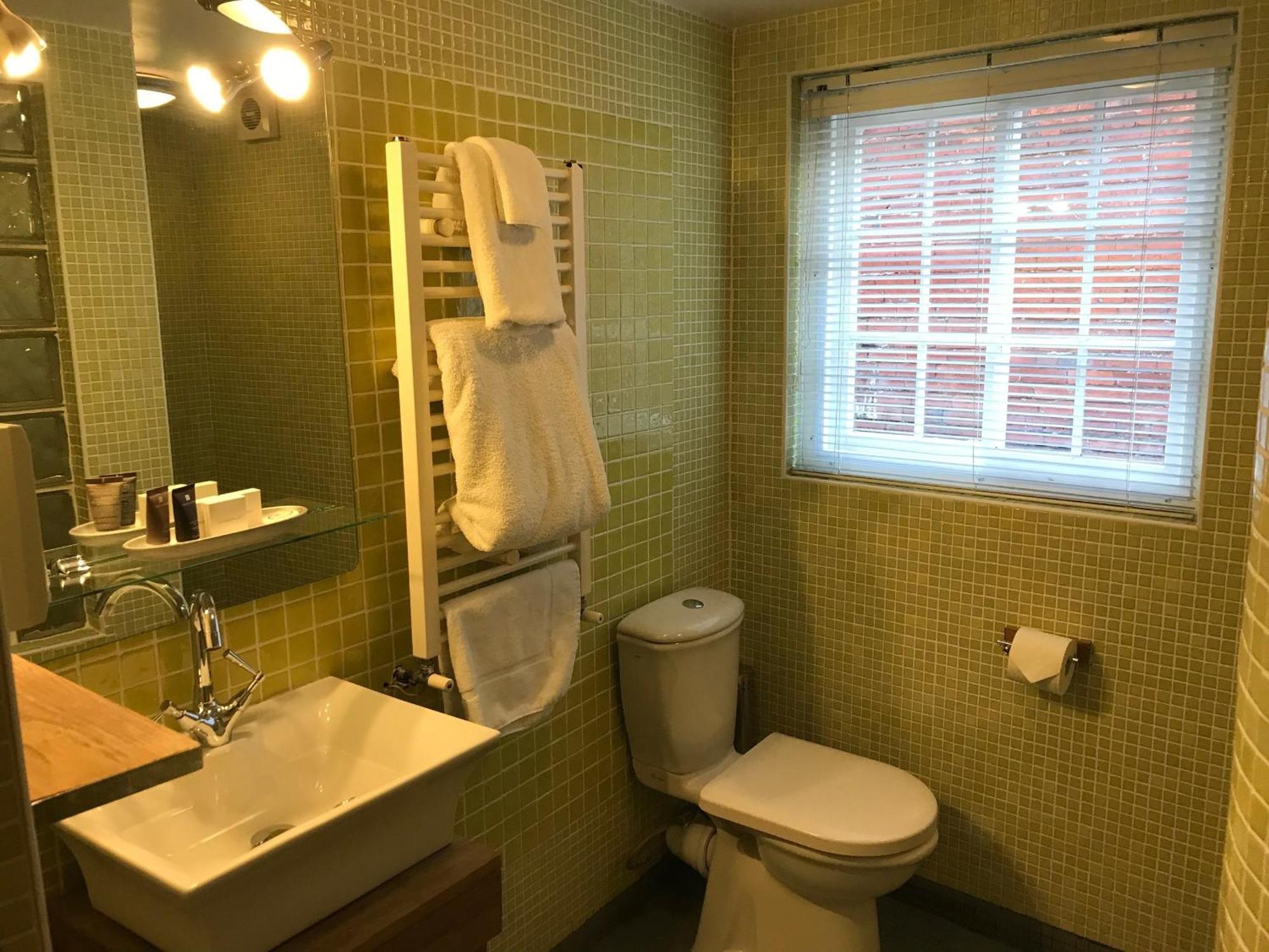 Sebastians Hotell Oswestry Rum bild