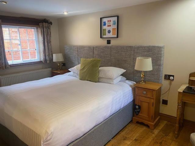 Sebastians Hotell Oswestry Exteriör bild